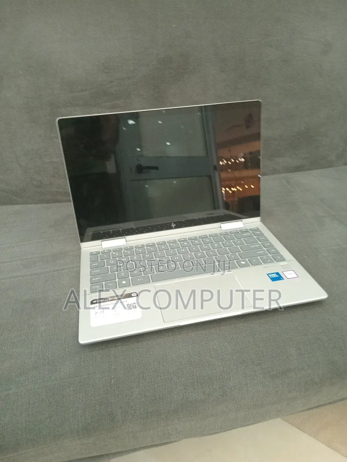 New Laptop HP Envy X360 16GB Intel Core I7 SSD 1T