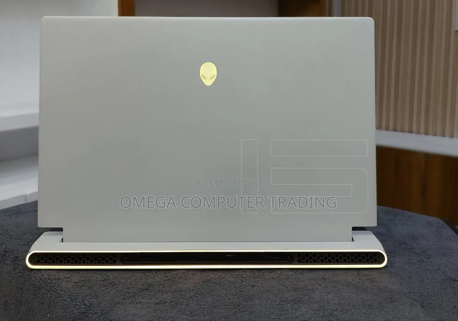 New Laptop Alienware M15 r3 32GB Intel Core i9 SSD 1T