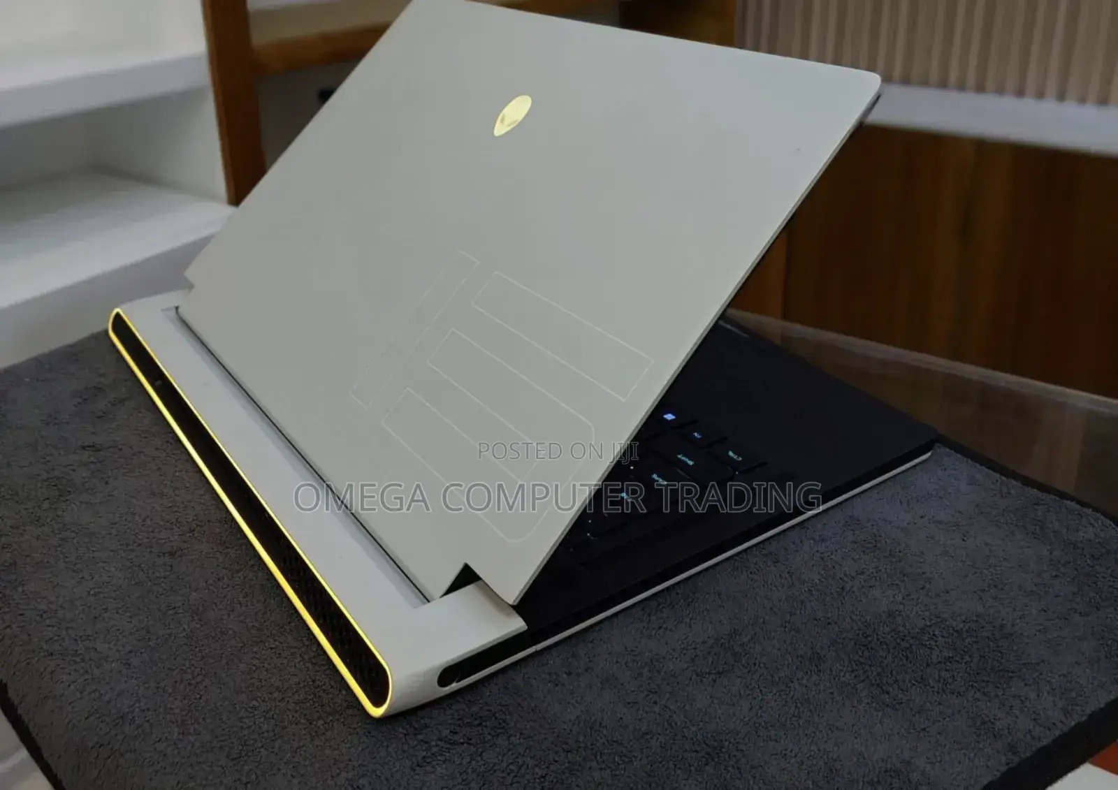 New Laptop Alienware M15 r3 32GB Intel Core i9 SSD 1T