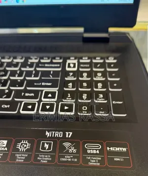 New Laptop Acer Nitro 17 16GB AMD Ryzen 7 SSD 1T
