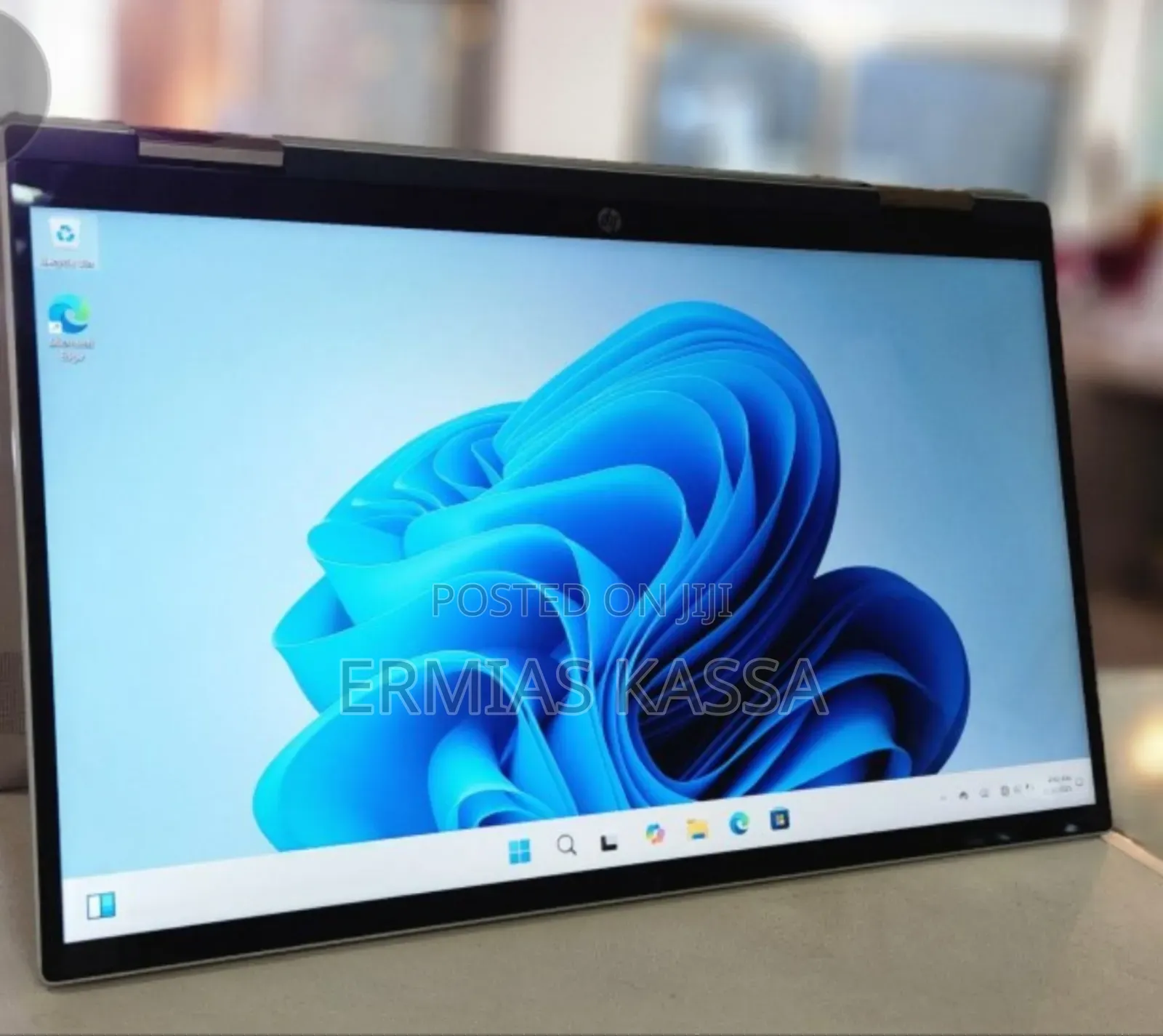 New Laptop HP Pavilion X360 15t 16GB Intel Core I7 SSD 512GB