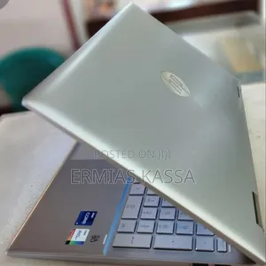 New Laptop HP Pavilion X360 15t 16GB Intel Core I7 SSD 512GB