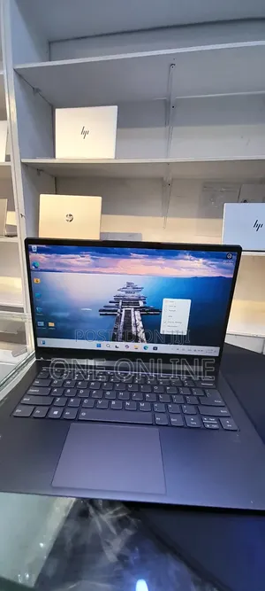 Photo - New Laptop Lenovo Yoga 7i 16GB Intel Core I7 SSD 1T