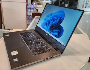 New Laptop Dell Inspiron 15 16GB Intel Core I7 HDD+SSD 256GB