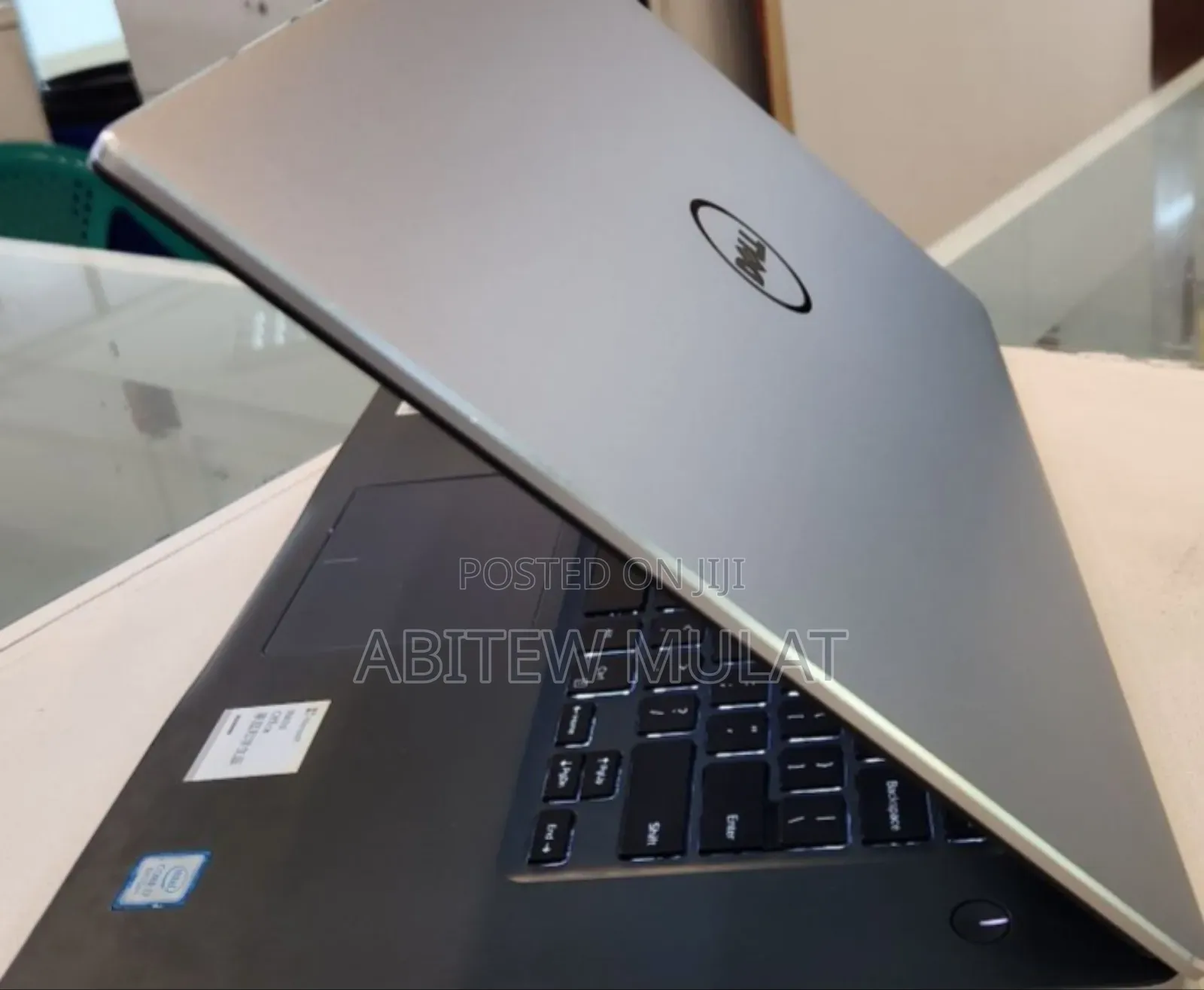 New Laptop Dell Inspiron 15 16GB Intel Core I7 HDD+SSD 750GB