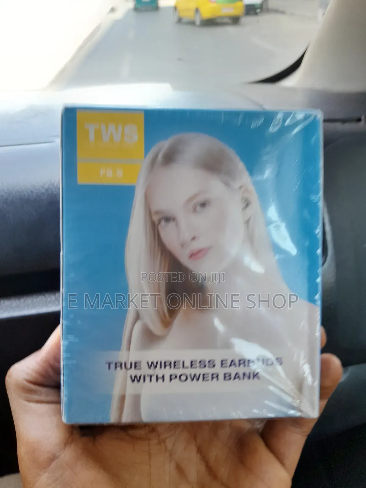 Experience True Wireless Bliss With F9 Earbuds