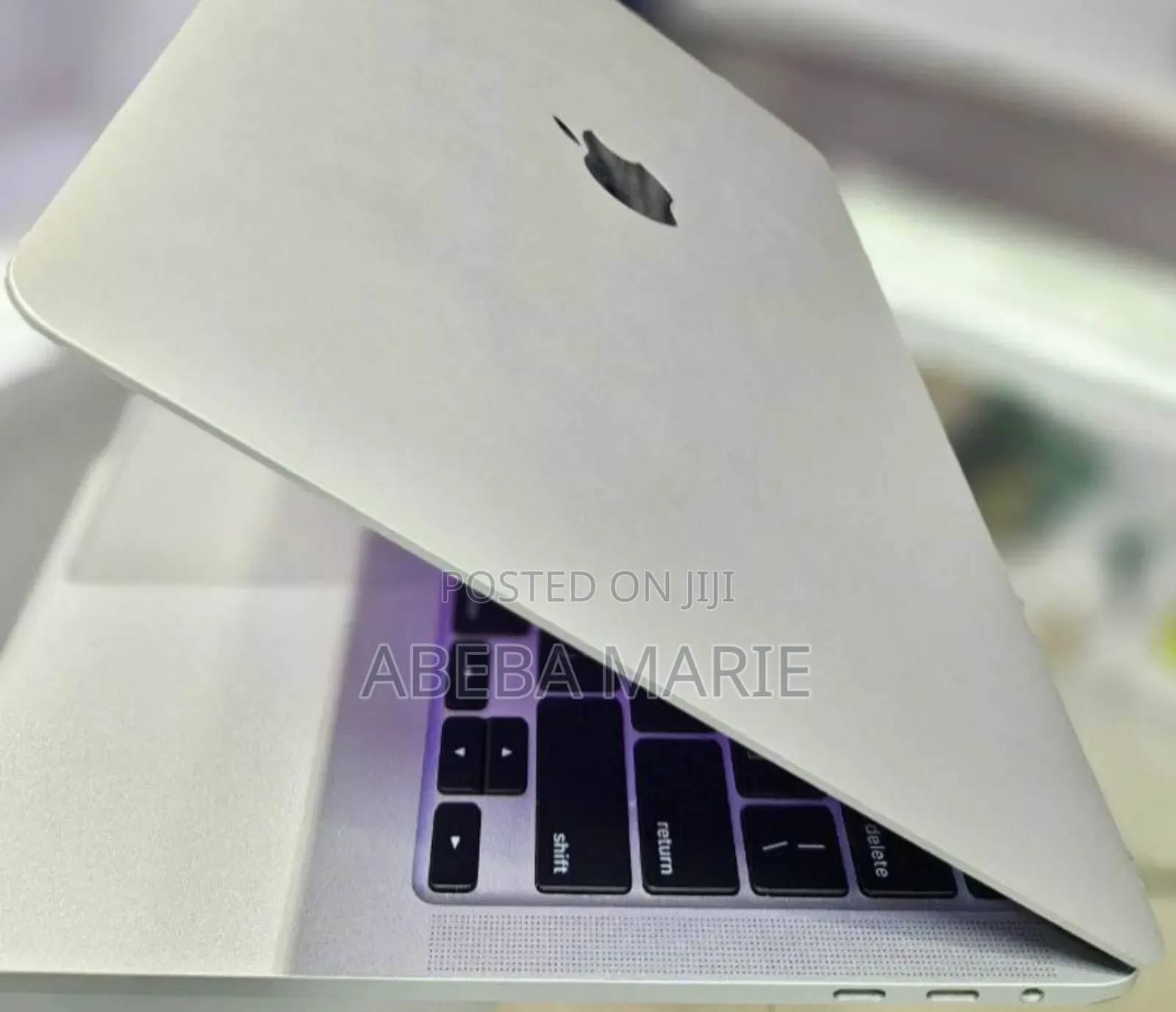 New Laptop Apple MacBook Pro 2020 16GB Intel Core I5 SSD 1T