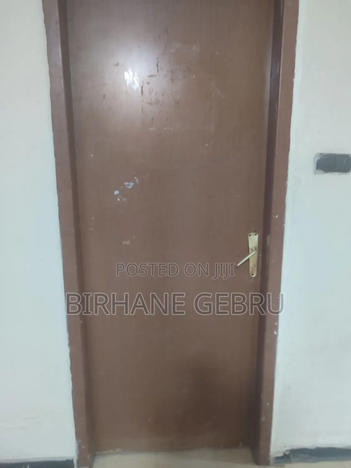 Luxury Apsrtiment Rent for Office