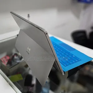 New Laptop Microsoft Surface Pro 7 8GB Intel Core I5 SSD 128GB