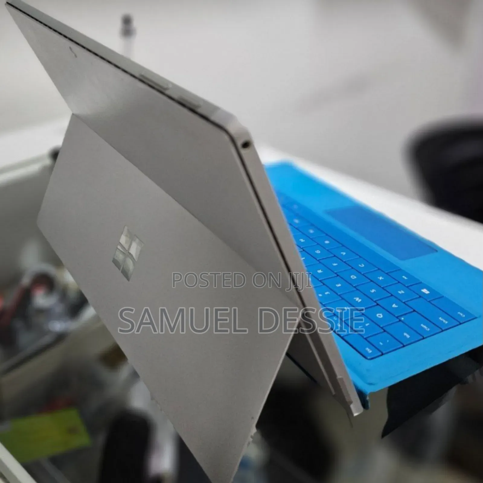 New Laptop Microsoft Surface Pro 7 8GB Intel Core I5 SSD 128GB