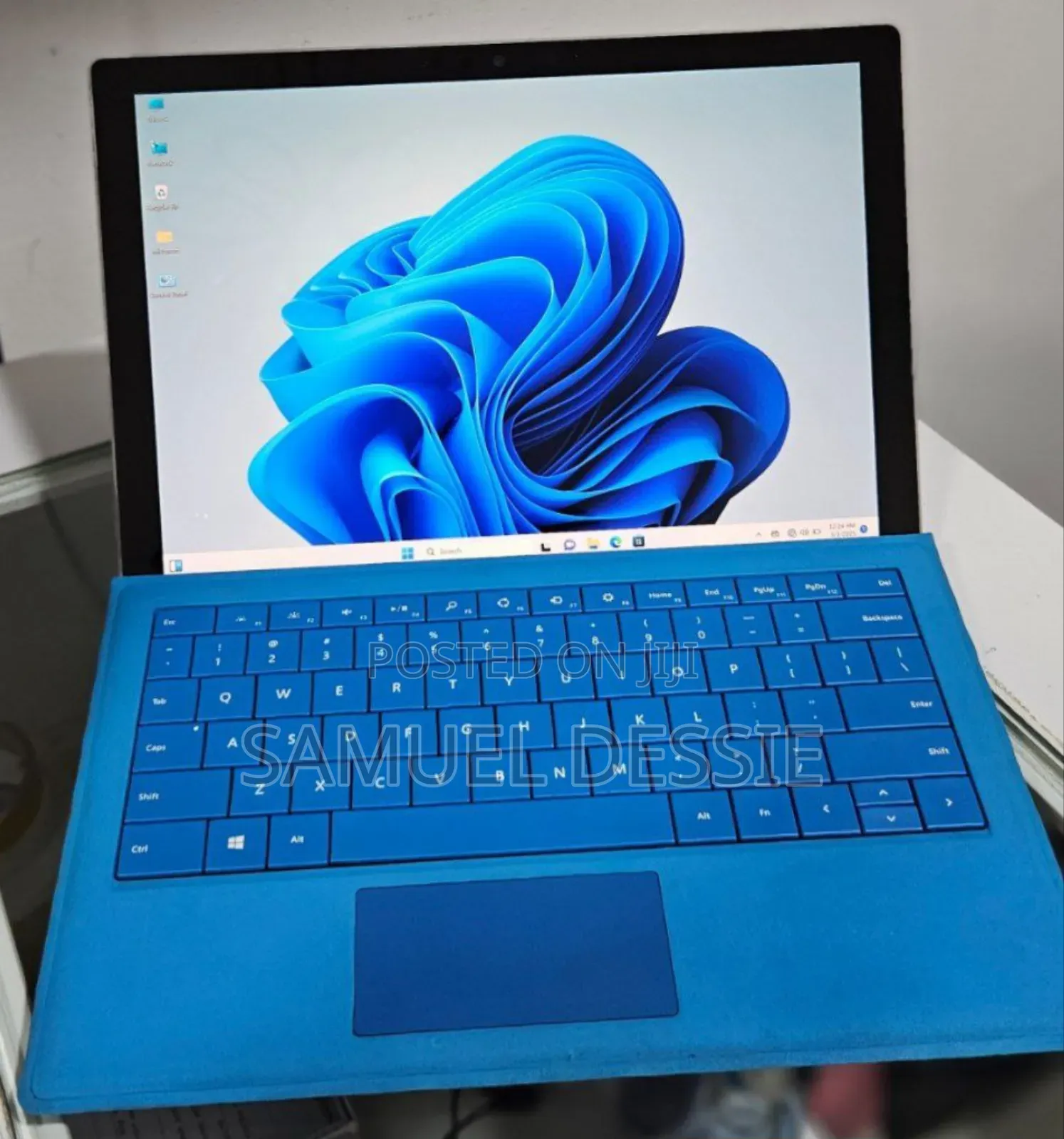 New Laptop Microsoft Surface Pro 7 8GB Intel Core I5 SSD 128GB