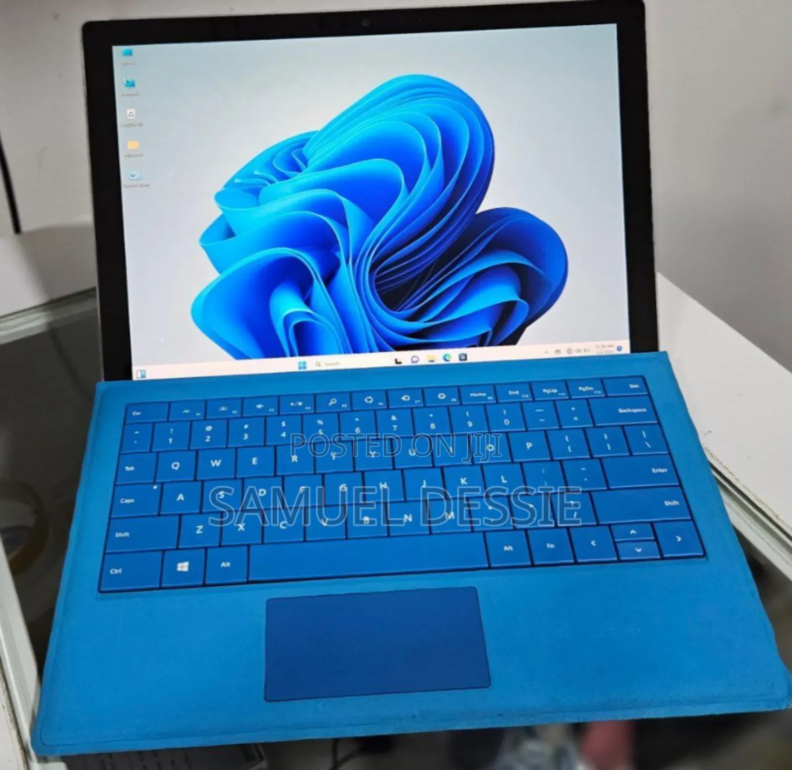 New Laptop Microsoft Surface Pro 7 8GB Intel Core I5 SSD 128GB