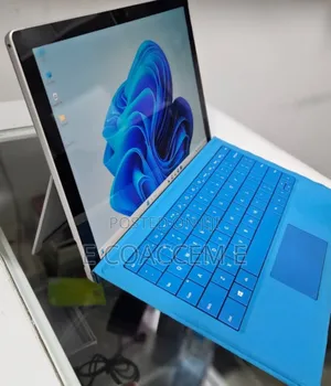 New Laptop Microsoft Surface 8GB Intel Core I5 SSD 128GB