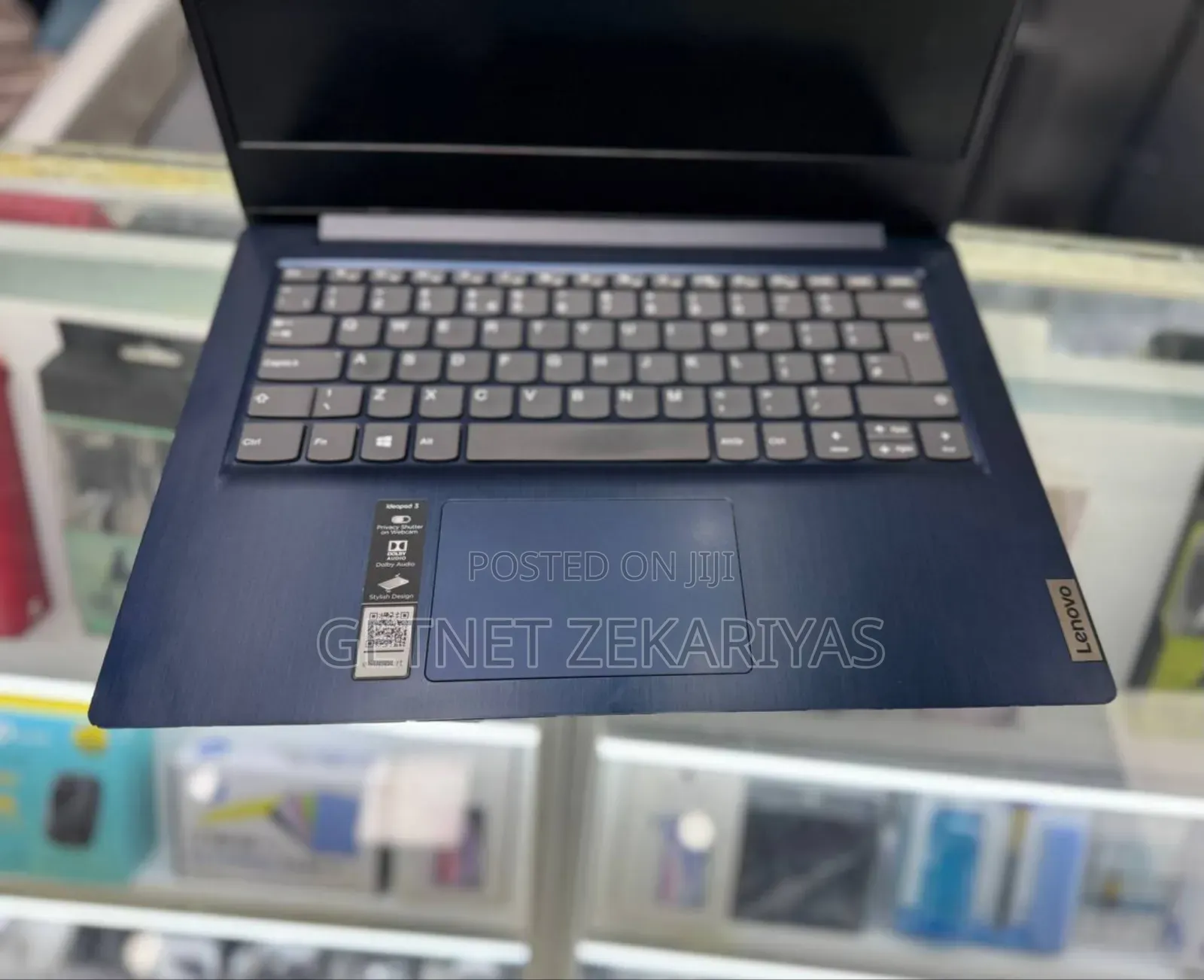 New Laptop Lenovo Ideapad 3 4GB Intel Core I3 SSD 256GB