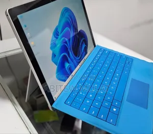 New Laptop Microsoft Surface Pro 7 8GB Intel Core I5 SSD 256GB