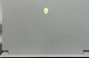 New Laptop Alienware M15 R3 32GB Intel Core I9 SSD 1T