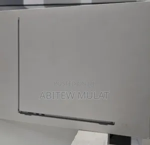 Photo - New Laptop Apple MacBook Air 2024 M3 15-Inch 8GB Apple M3 SSD 512GB