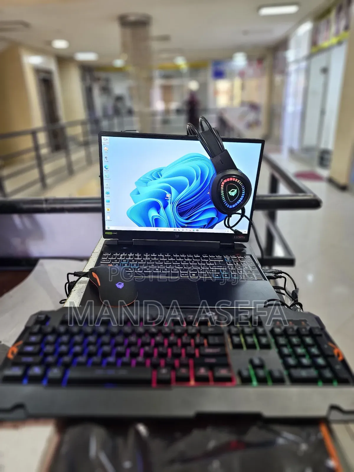 New Laptop Acer Predator Helios 300 16GB Intel Core I9 SSD 1T