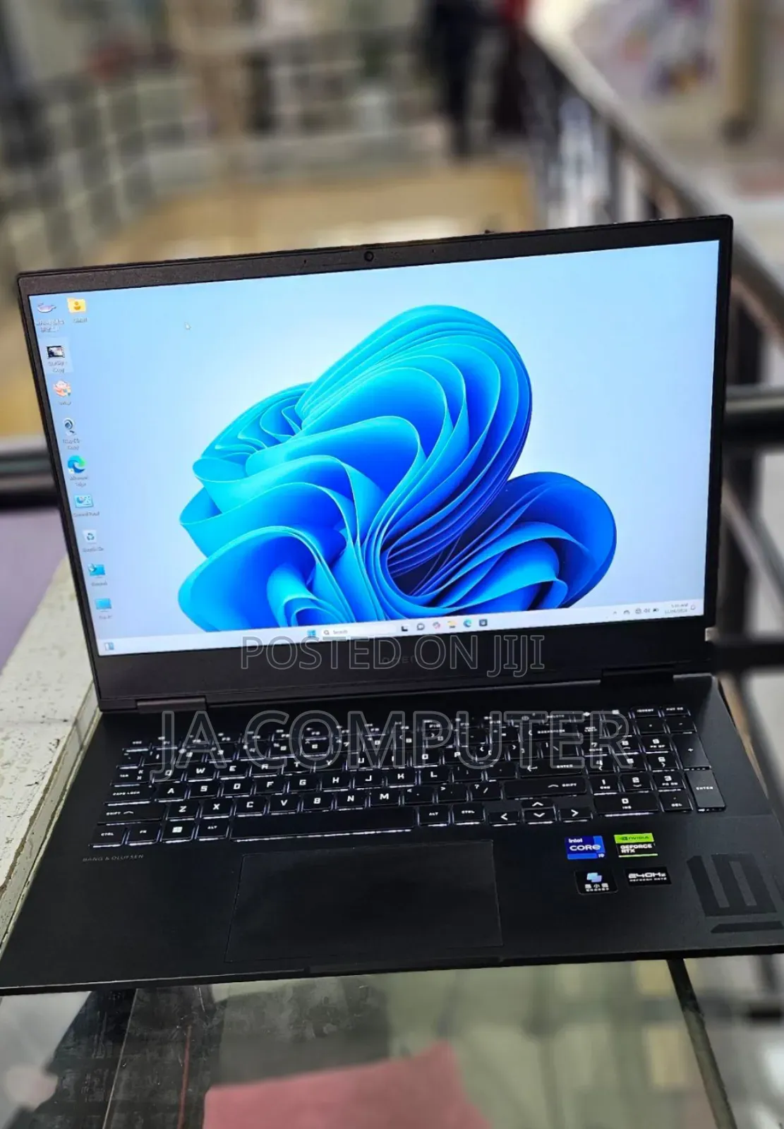 New Laptop HP Omen 16 16GB Intel Core I9 SSD 1T