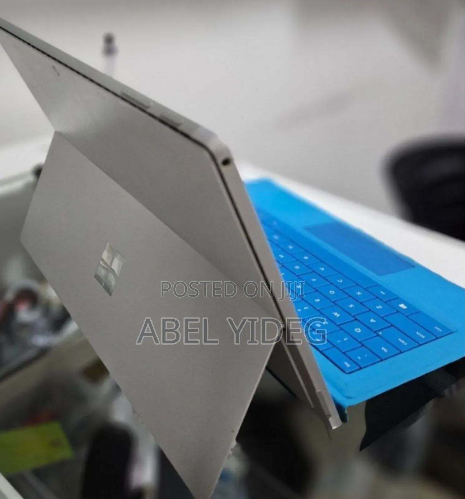 New Laptop Microsoft Surface Pro 7 8GB Intel Core I5 SSD 128GB