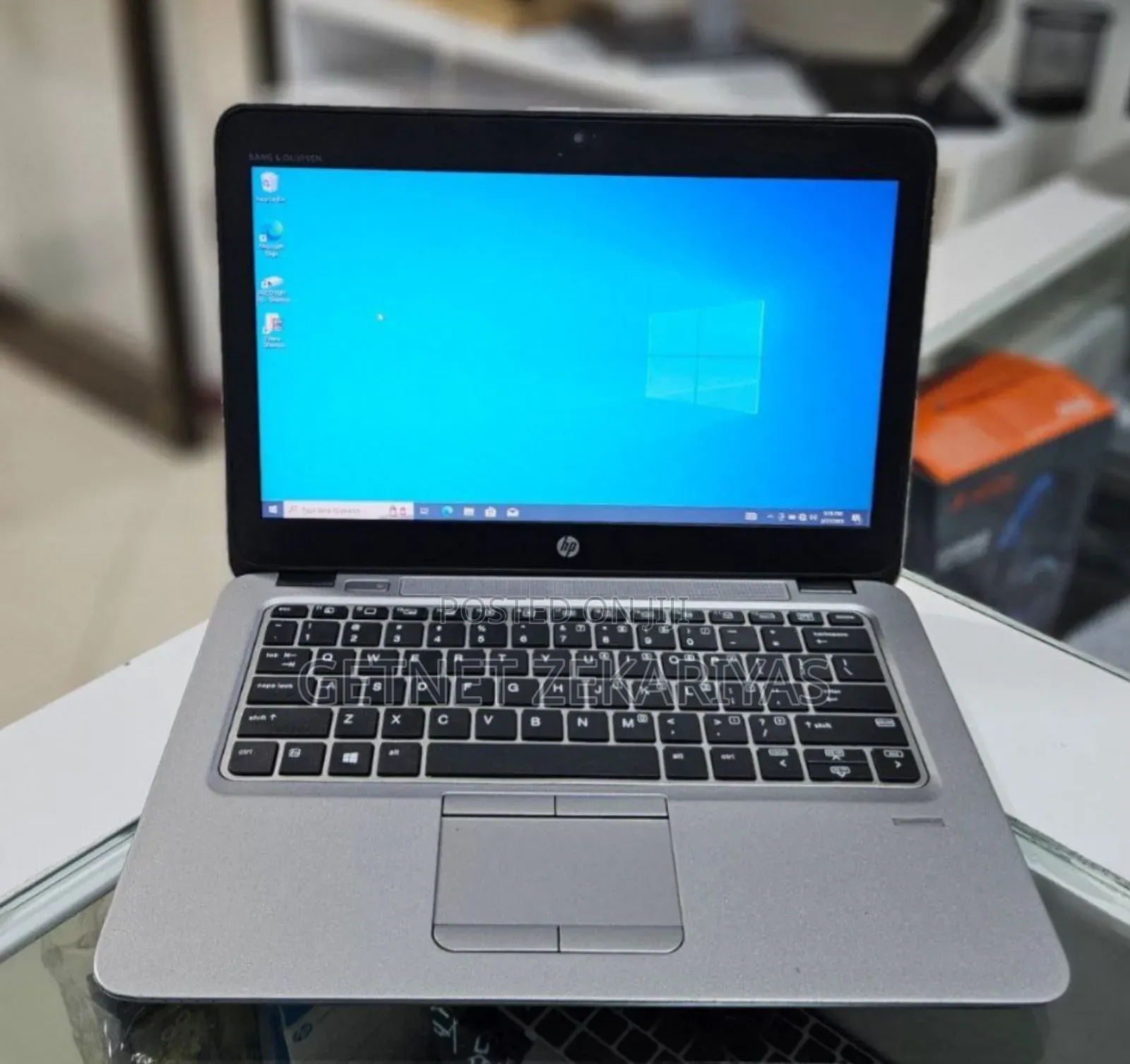 New Laptop HP EliteBook 820 G4 8GB Intel Core I7 HDD+SSD 128GB