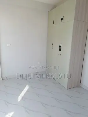 1bdrm Apartment in ሰባ ሁለት, Bole for rent