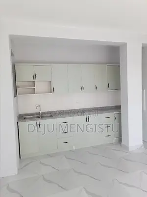 1bdrm Apartment in ሰባ ሁለት, Bole for rent