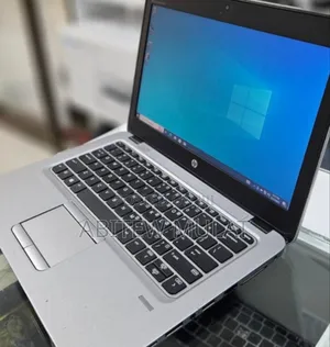 Photo - New Laptop HP EliteBook 820 G4 8GB Intel Core I7 HDD+SSD 1T
