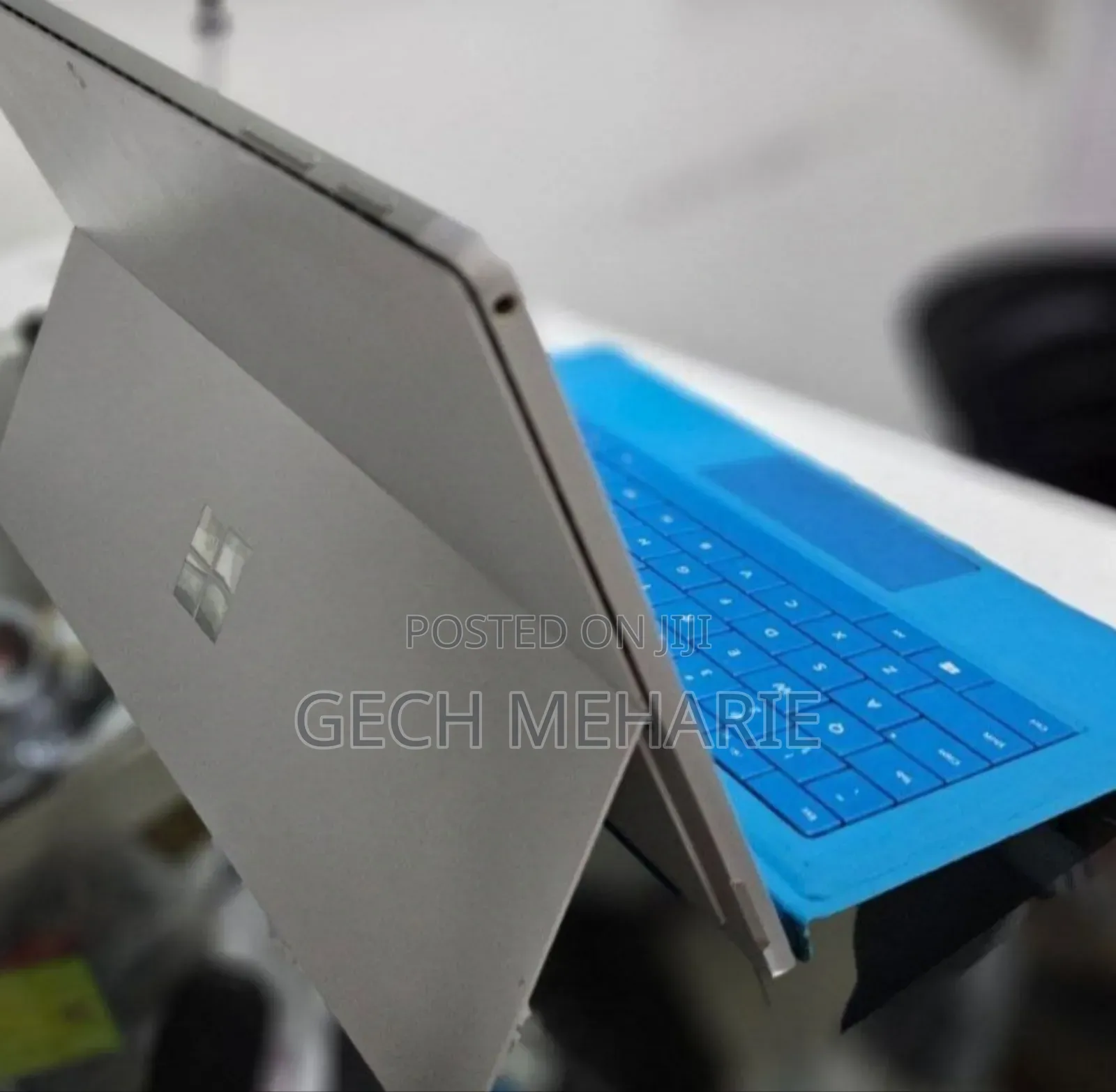 New Laptop Microsoft Surface Pro 7 8GB Intel Core I5 SSD 128GB