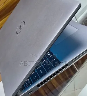 New Laptop Dell Inspiron 15 16GB Intel Core I7 SSD 1T