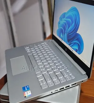 New Laptop HP Stream Notebook 8GB Intel Core I5 SSD 512GB