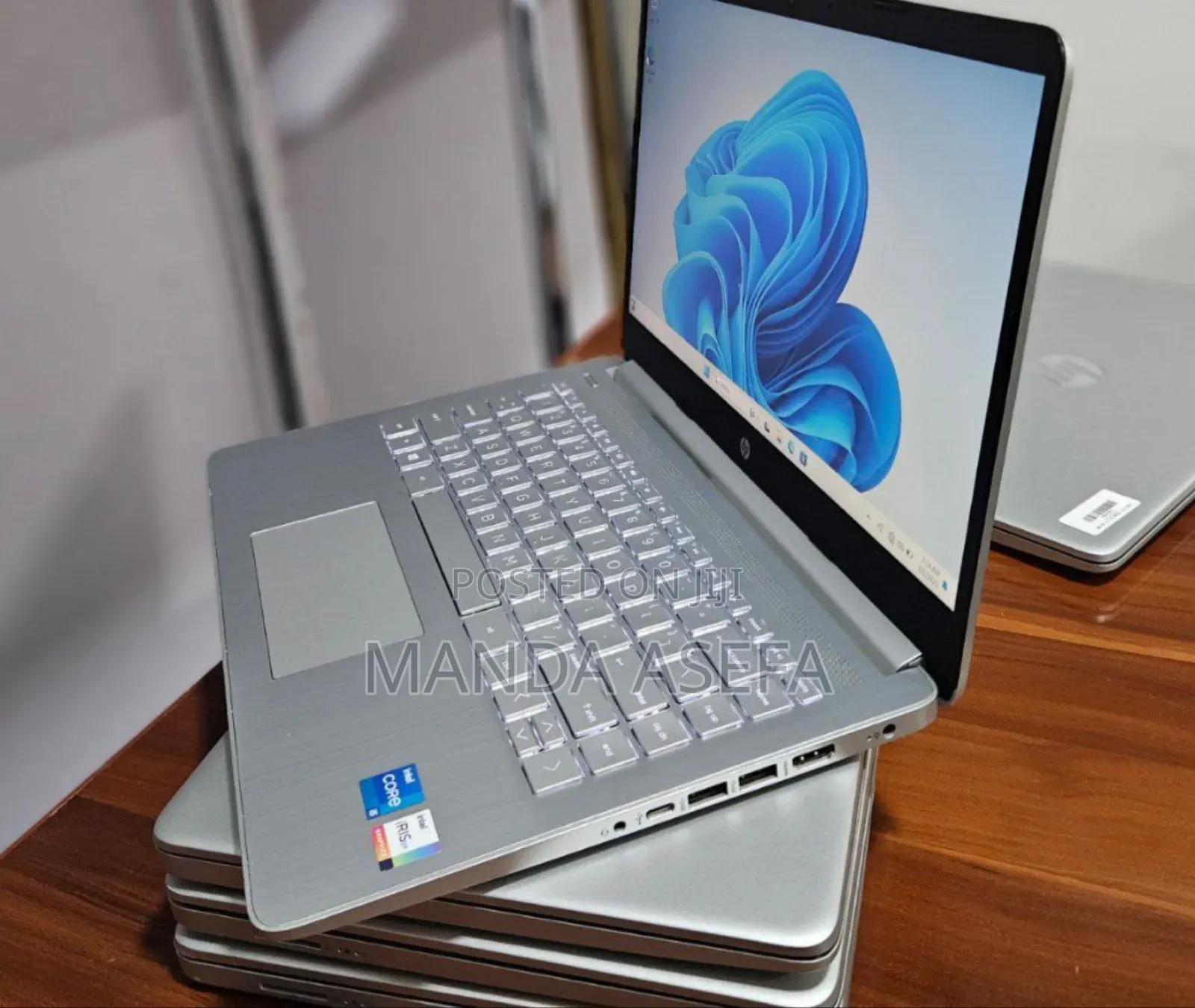 New Laptop HP Stream Notebook 8GB Intel Core I5 SSD 512GB