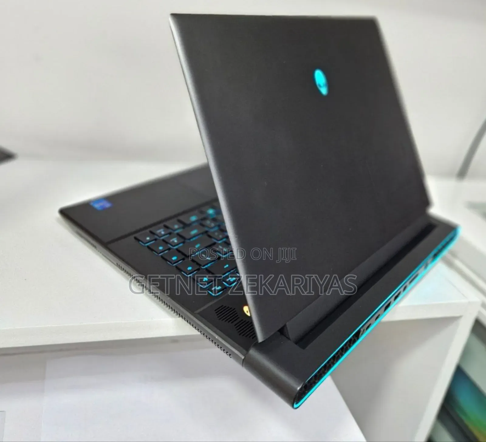 New Laptop Alienware M15 R3 16GB Intel Core I7 SSD 1T