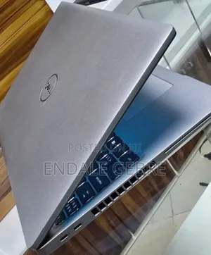 Photo - New Laptop Dell Precision 15 3520 32GB Intel Core I7 SSD 512GB