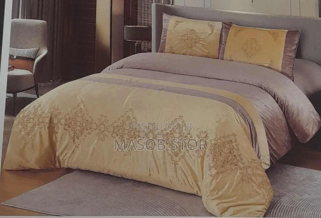 ጥራት ያላቸው የኮተን ኮምፈርት Quality 4 PCS Comforter Set