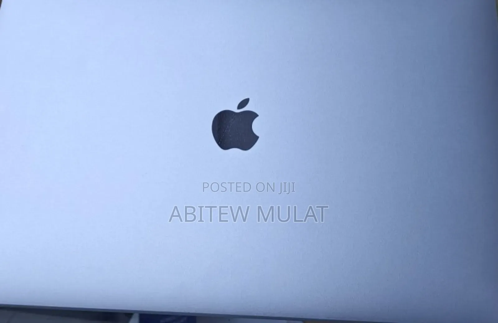 New Laptop Apple MacBook Pro 2019 16GB Intel Core I9 SSD 512GB