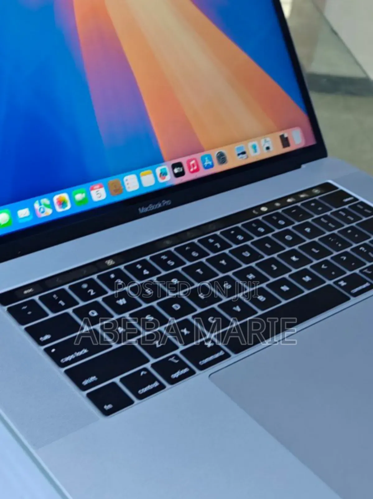 New Laptop Apple MacBook Pro 2019 16GB Intel Core I9 SSD 1T