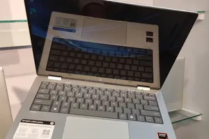 New Laptop HP Envy X360 16GB AMD Ryzen 7 SSD 1T