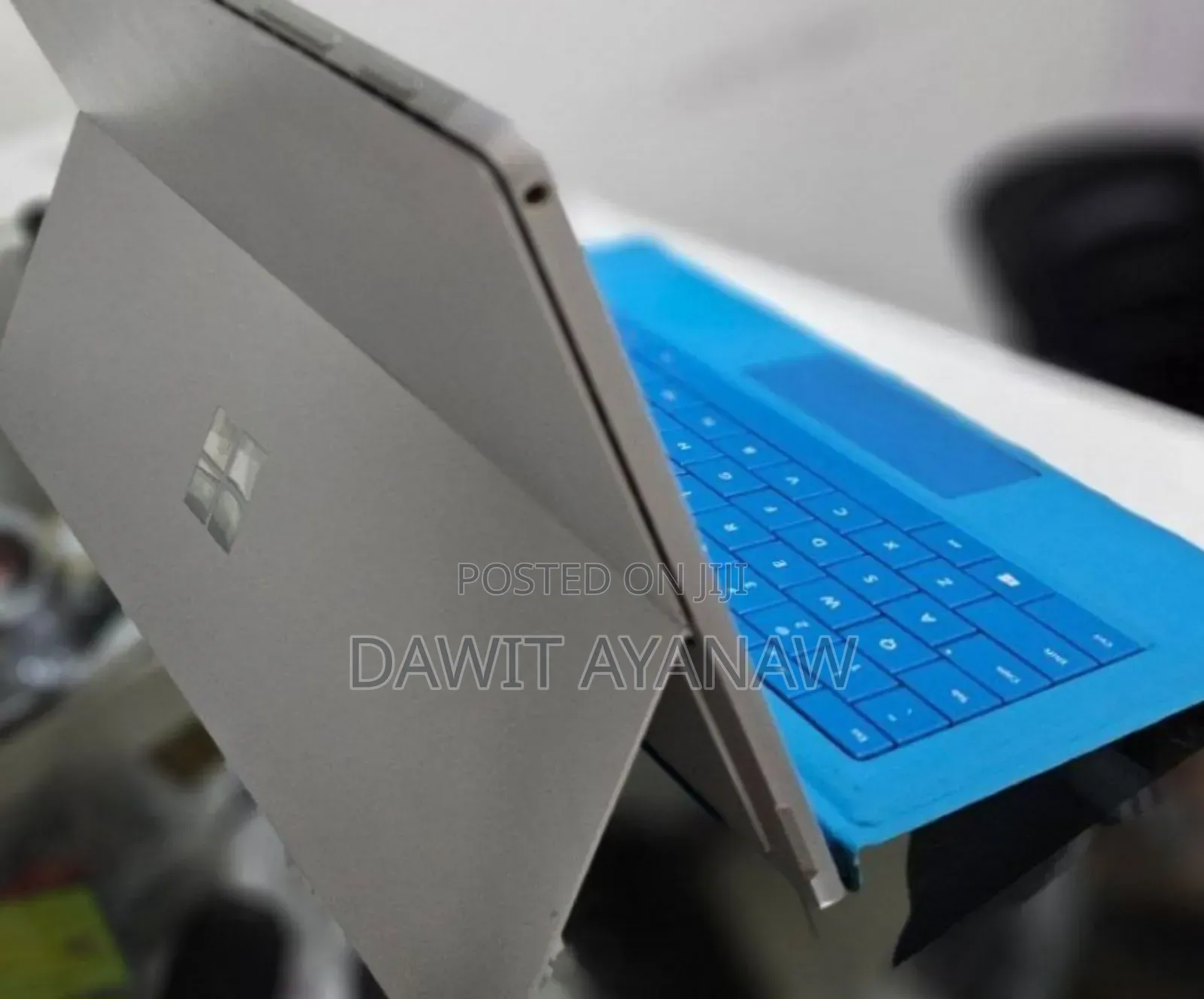 New Laptop Microsoft Surface Pro 7 8GB Intel Core I5 SSD 256GB