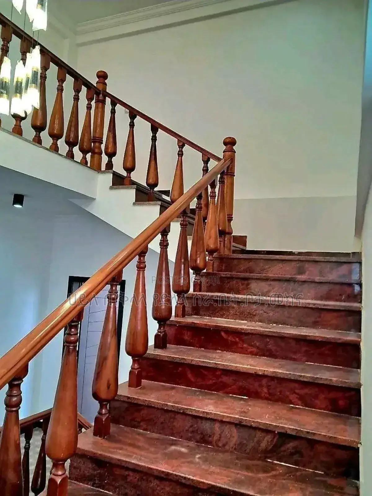 Furnished 7bdrm Townhouse/Terrace in Ayat Area, Yeka for sale