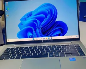 New Laptop HP ProBook 440 G9 16GB Intel Core I7 SSD 512GB