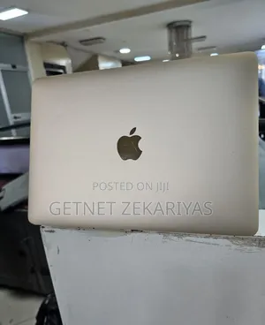 New Laptop Apple MacBook Pro 2015 8GB SSD 256GB