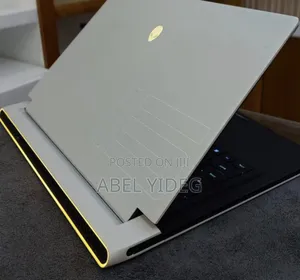 New Laptop Alienware M15 R3 32GB Intel Core I9 SSD 1T