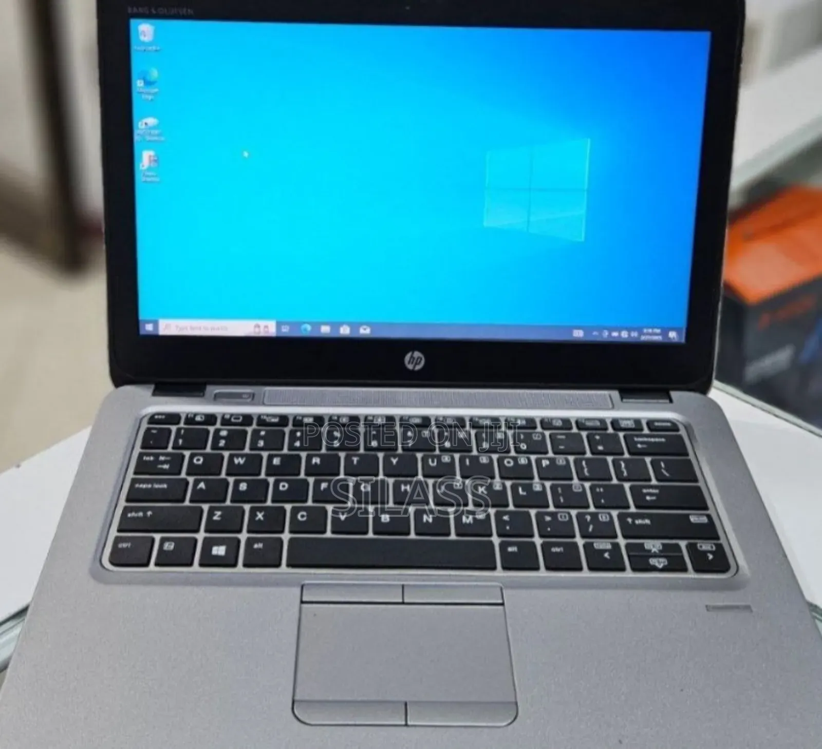 New Laptop HP EliteBook 820 G4 8GB Intel Core I7 HDD+SSD 1T