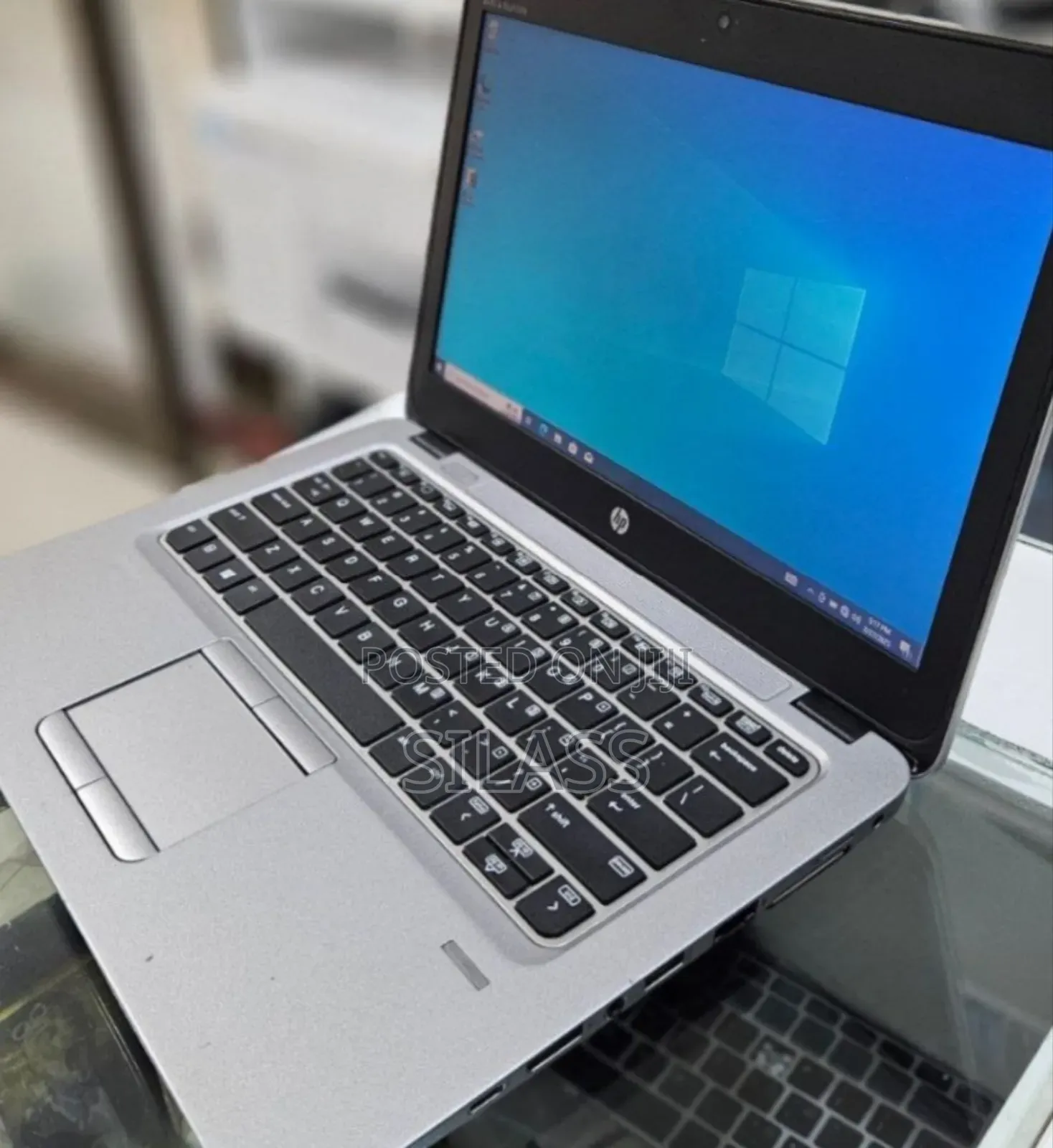 New Laptop HP EliteBook 820 G4 8GB Intel Core I7 HDD+SSD 1T