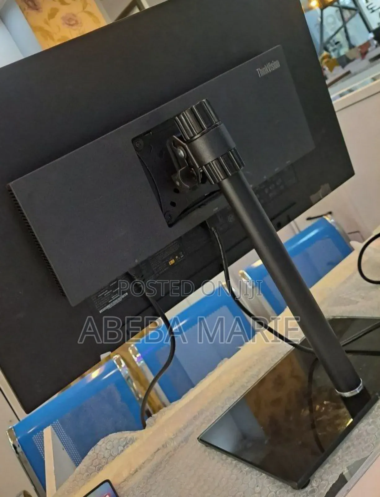 Brand New Lenovo 27" Inch Frameless Monitor