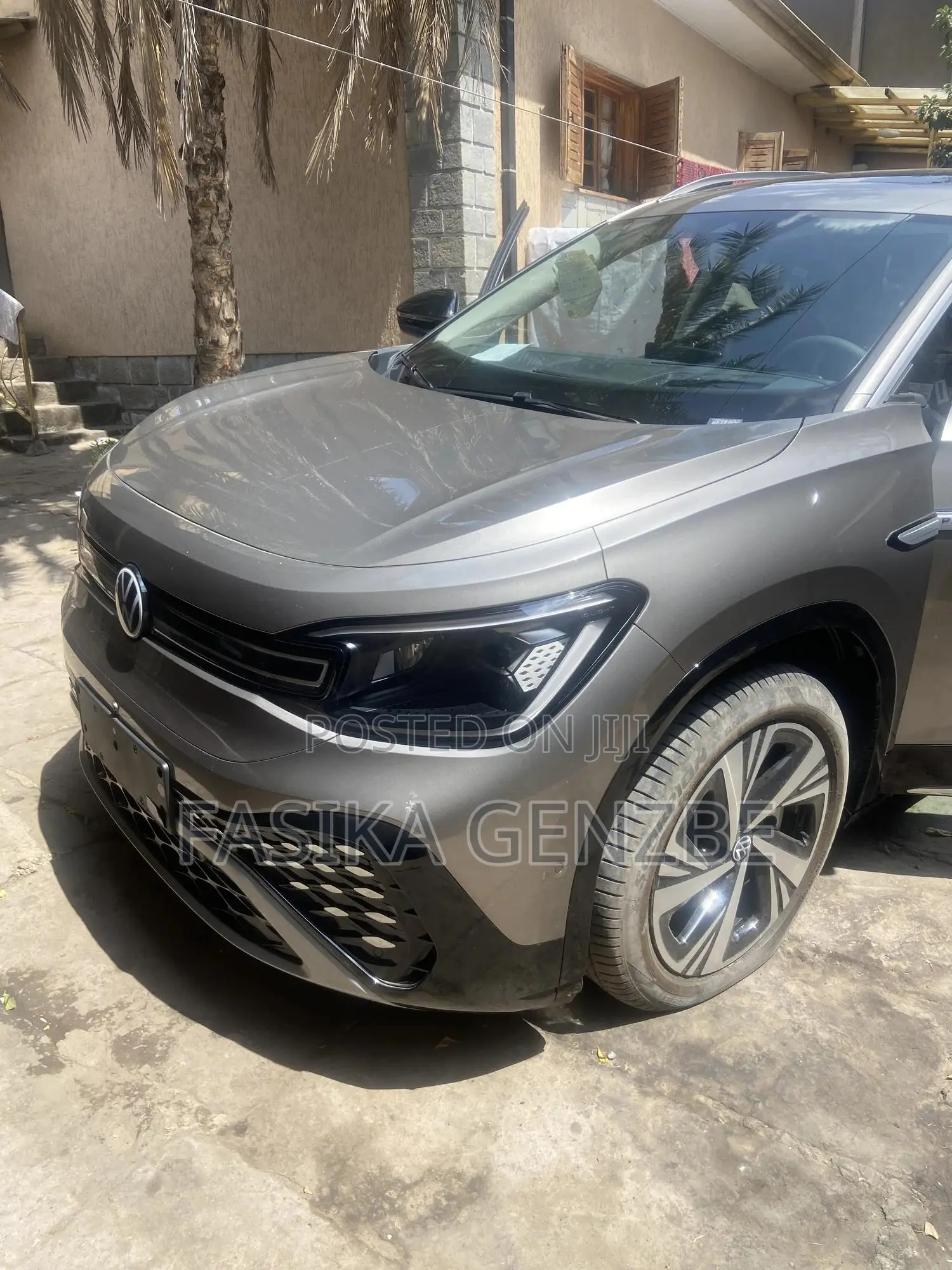 New Volkswagen ID.6 2024 Beige