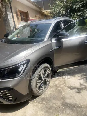 New Volkswagen ID.6 2024 Beige