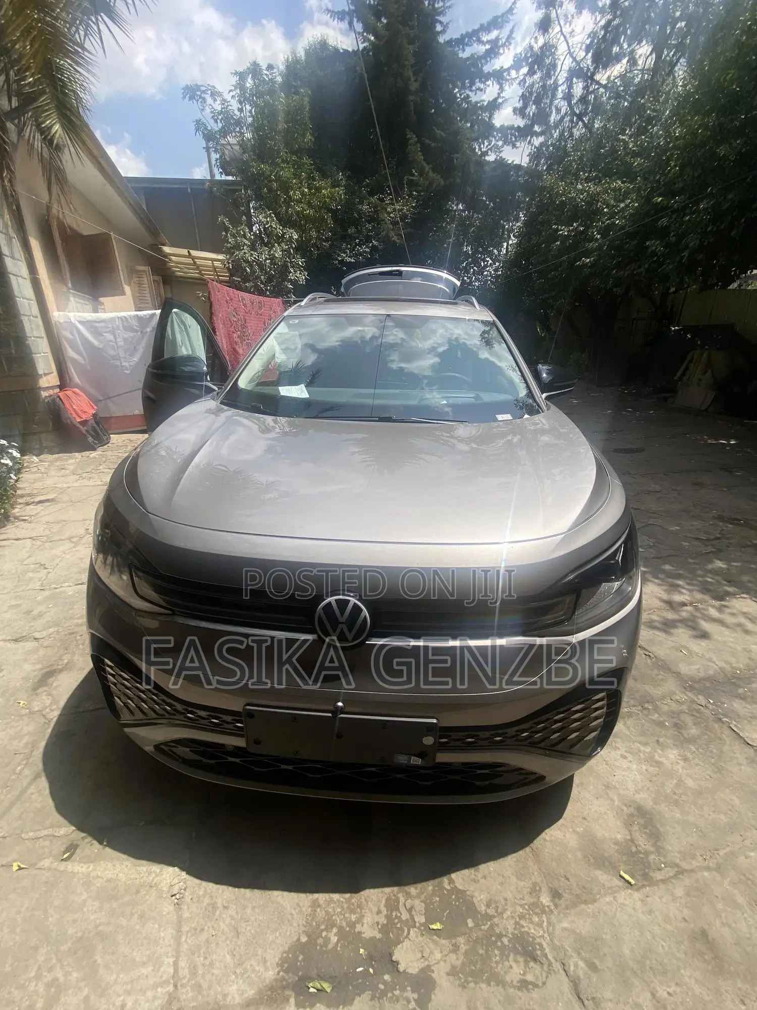 New Volkswagen ID.6 2024 Beige