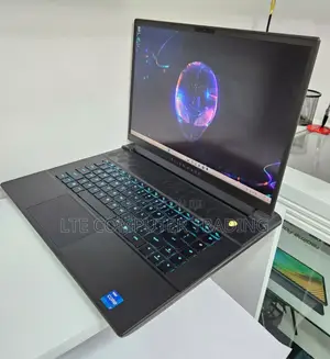 New Laptop Alienware M15 R3 16GB Intel Core I7 SSD 1T